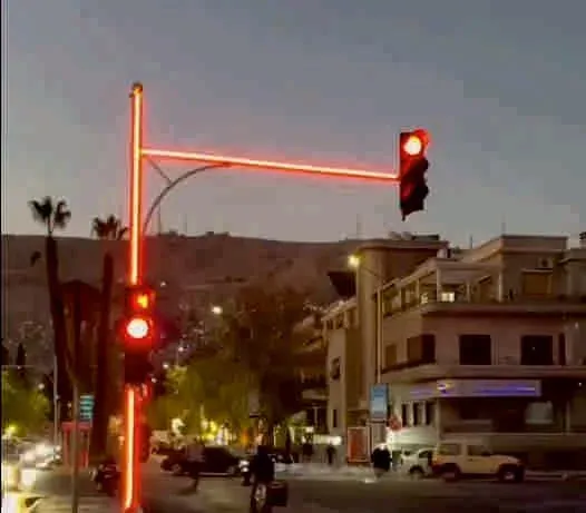 إشارة مرور بانورامية في دمشق